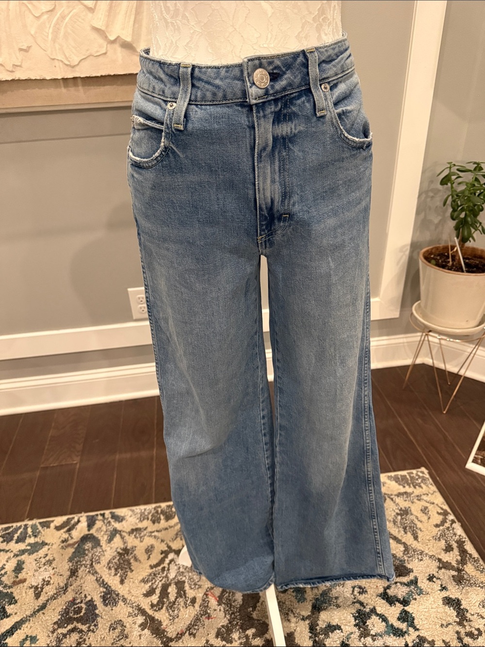 AMO Denim Anita Flare Jeans in Eternal Light Wash Size 27